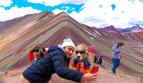 Tour Montanha 7 Cores + Machu Picchu 2 dias
