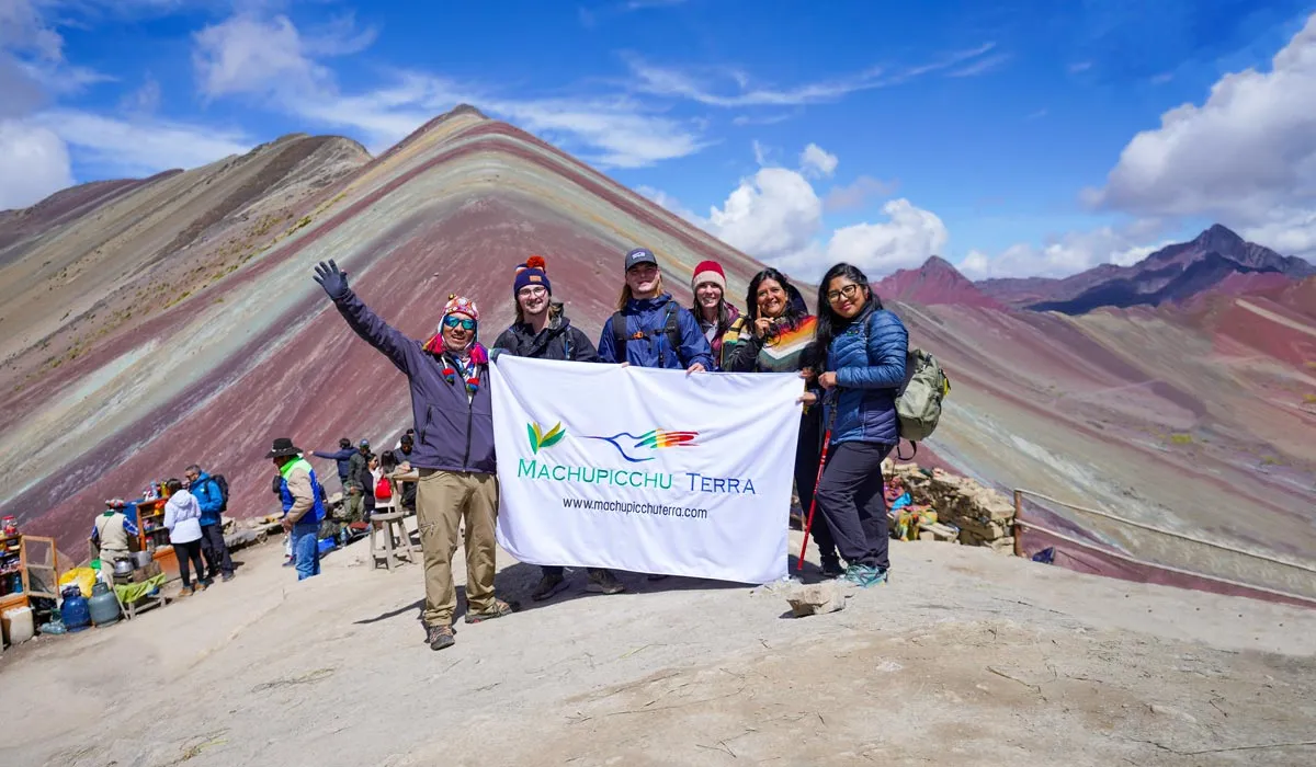 Visitando a Montanha Colorida