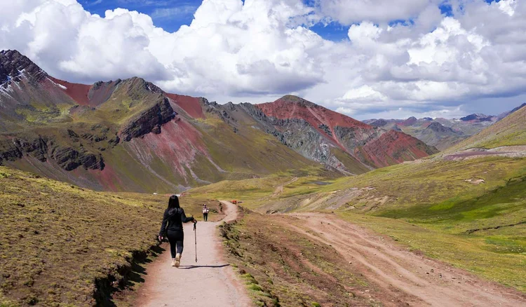 Tourists on the way to Rainbow Mountain