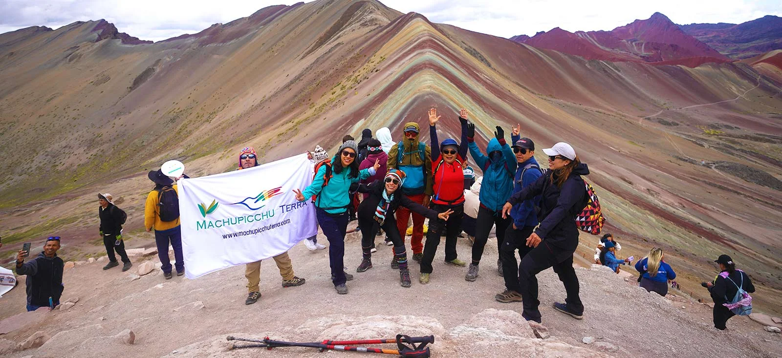 Descubre la Magia de la Montaña de Siete Colores